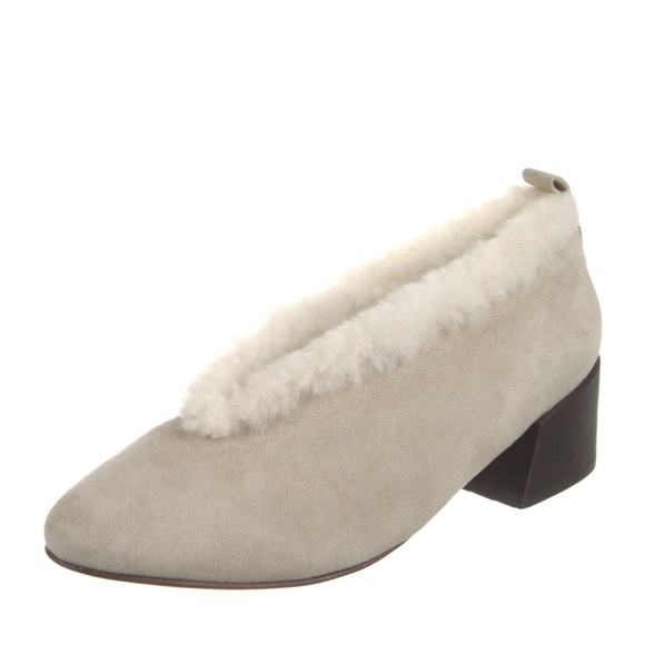 Mari Guidicelli | Limited Edition Suede & Shearling Pumps - Picture 6 of 6